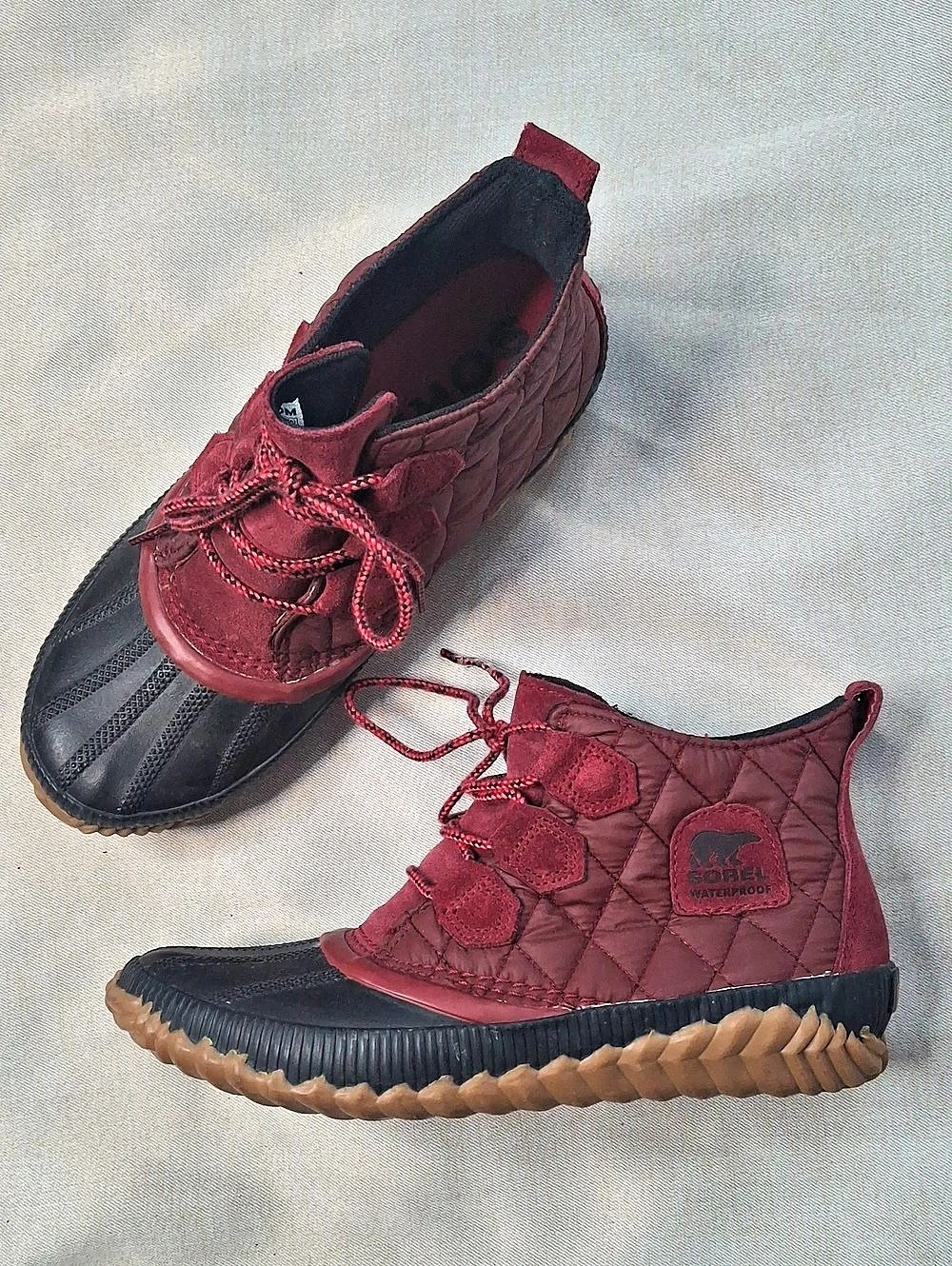 Sorel NL3152-678 Quilted Waterproof Boots Red & Black US 8.5